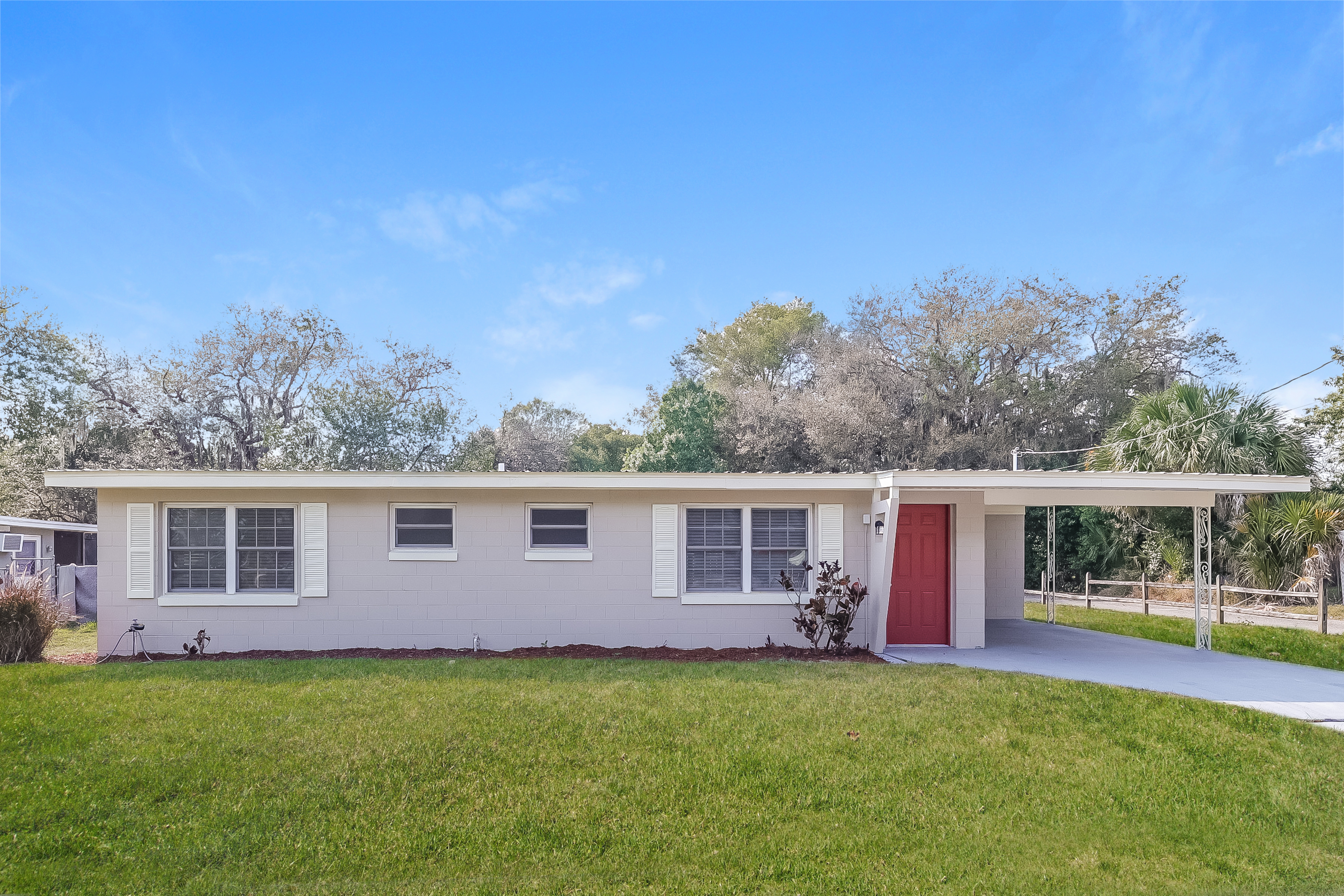 2129 GREENWAY DR WINTER HAVEN, FL 33881